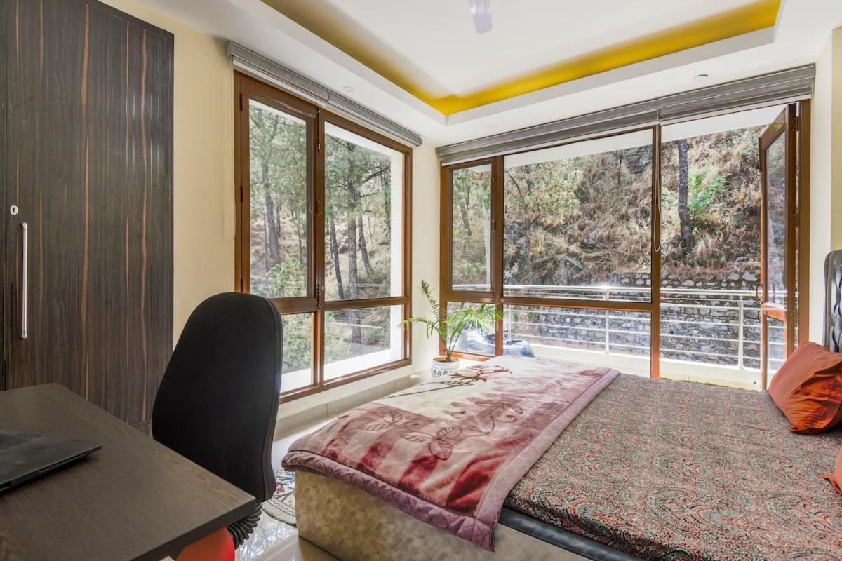 2Bhk Furnished Apartment/Near Kasauli/Barog/Luv Fun & Adventure Solan Ngoại thất bức ảnh